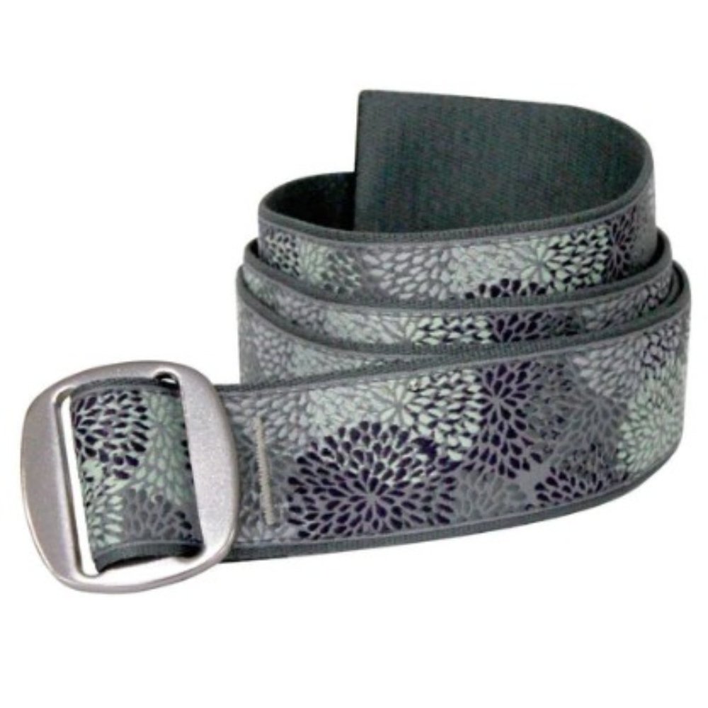 Bison Designs Size L (47") Grey Floral Embroidered Manzo Ribbon Belt (Pistachio)